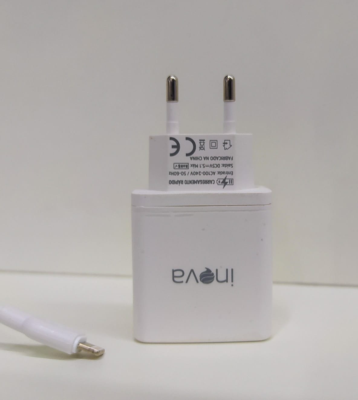 CARREGADOR INTELIGENTE USB CAR-3305A COM 3 ENTRADAS 5.1A IOS - Imagem 4